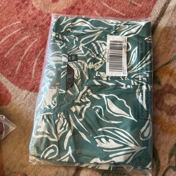 G by Giuliana Green White Floral Poplin Blouse Boho XXS - Picture 2 of 2